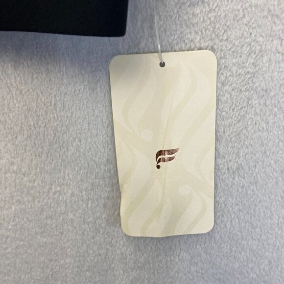 NWT Fabletics Ella High Support Zip Front Sports Bra Small S Black Gray Camo - Picture 3 of 10